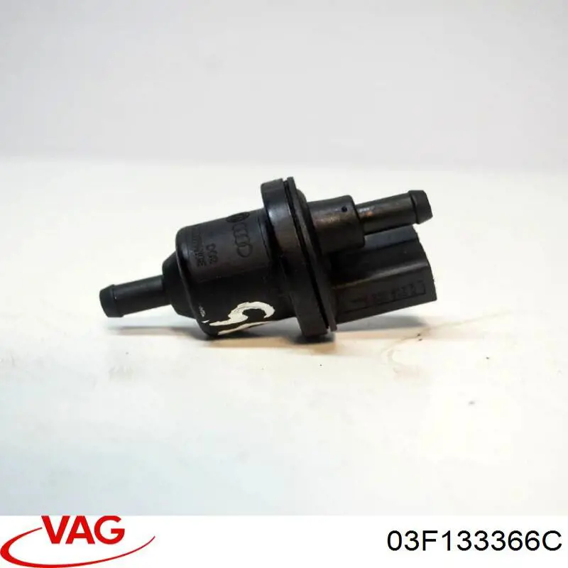 Трубка вакуумного підсилювача гальм 03F133366B VAG