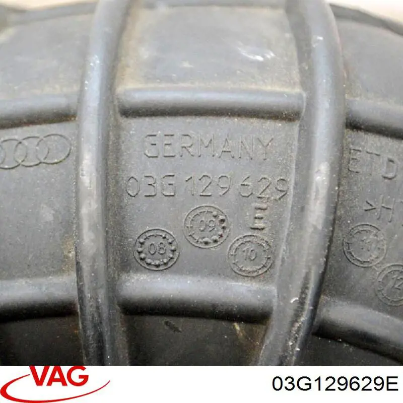 Патрубок повітряний, вихід повітряного фільтра 03G129629E VAG