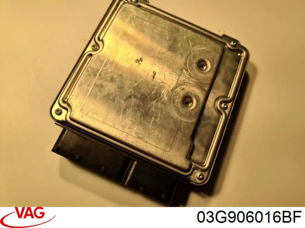 03G997016NX VAG Блок електронного управління