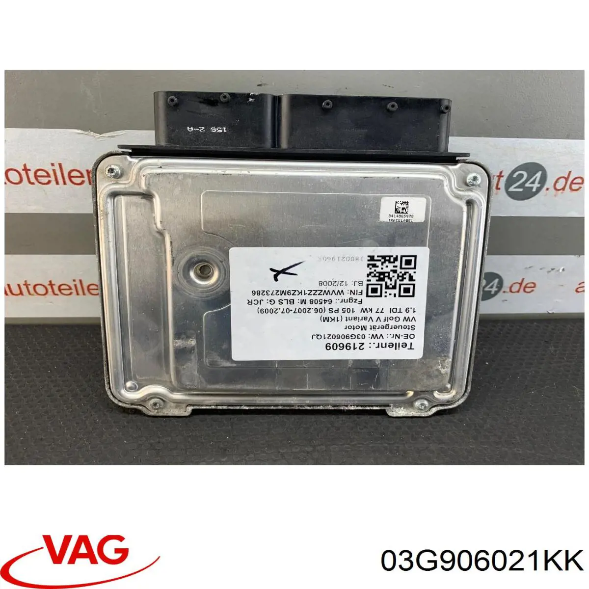 Електронний блок керування двигуном 03G906021KK VAG