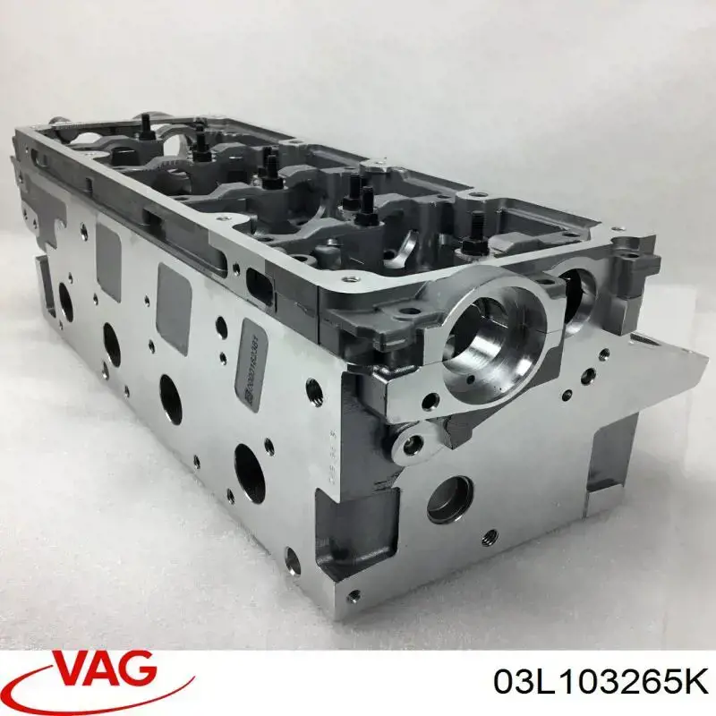 Головка двигуна Vika 11031828701 ціна, від 1018.32 USD