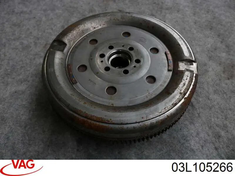 Маховик 03L105266 VAG
