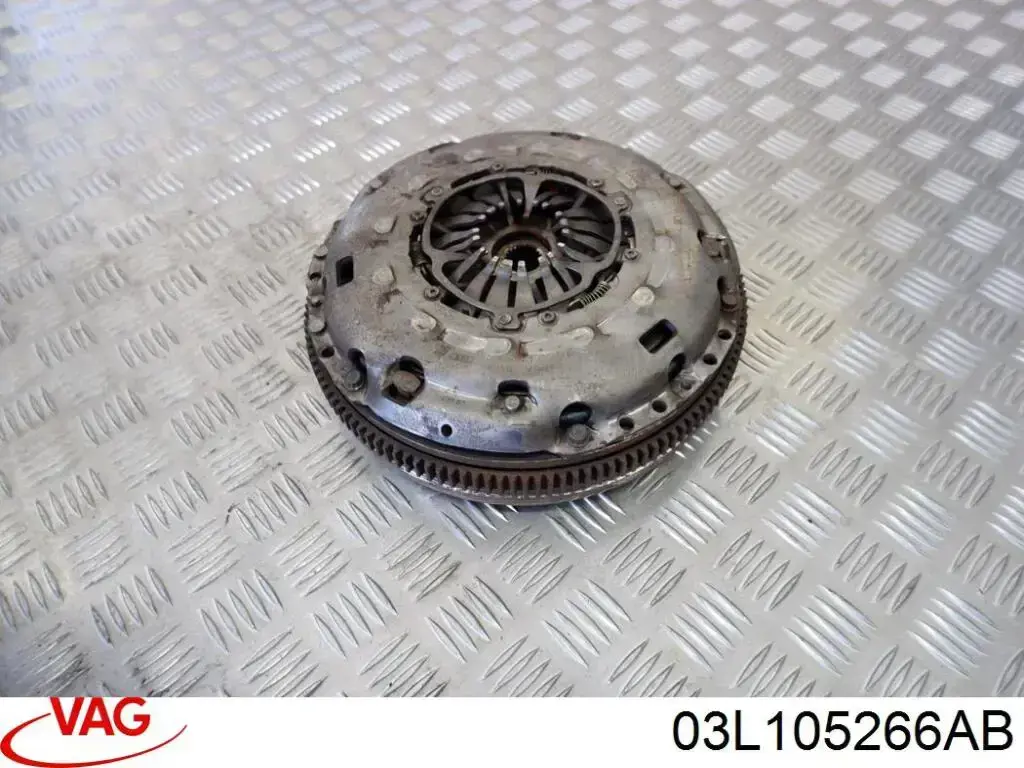Купити 03L105266AB VAG Маховик із зубчастим ободом в зборі