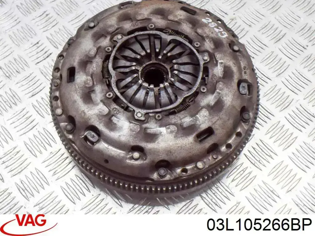 Маховик двигуна VAG 03L105266BP ціна, від 291.00 USD