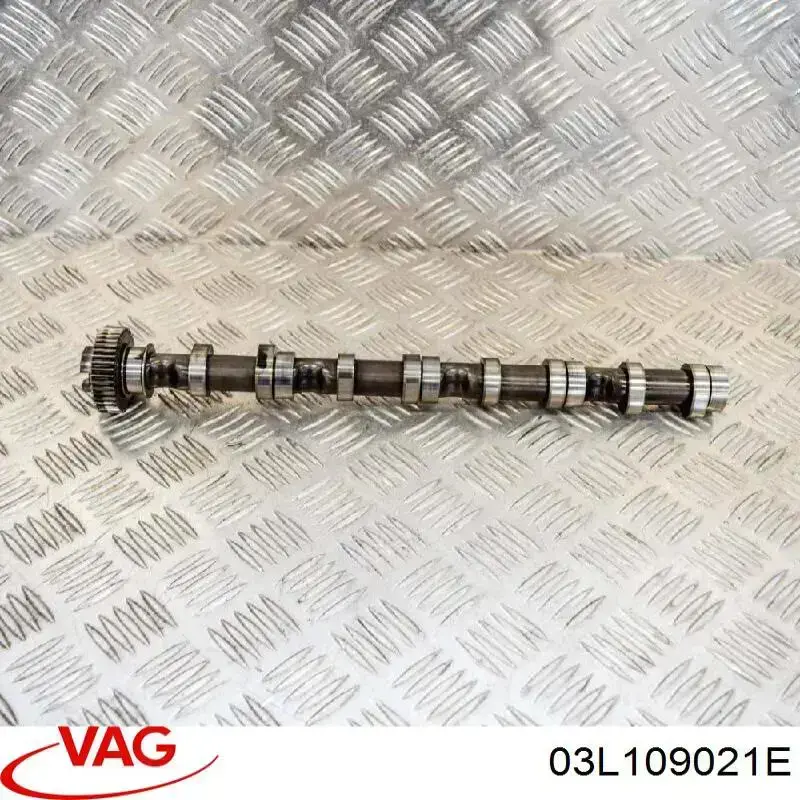 Розподільний вал впускний 03L109021E VAG