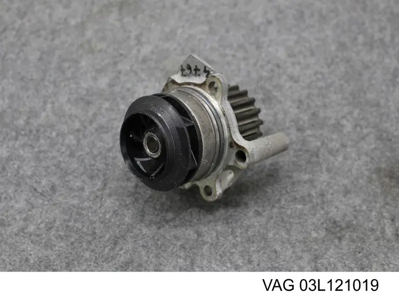Купити 03L121019 VAG Насос охолоджуючої рідини