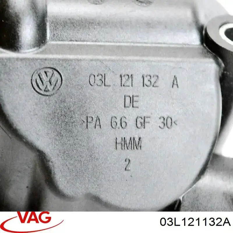 Фланець системи охолодження (трійник) 03L121132A VAG