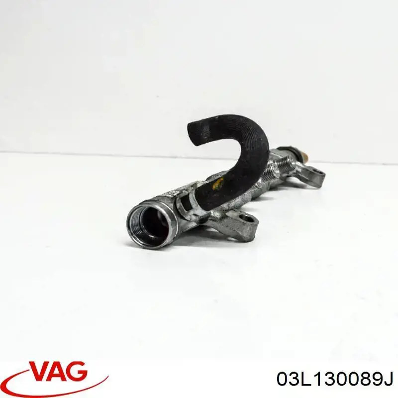 Паливна рампа VAG 03L130089J