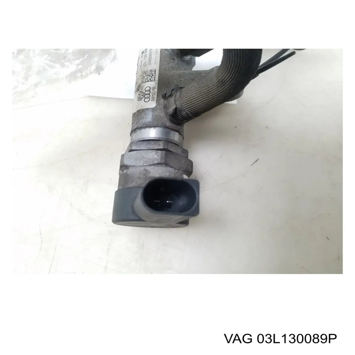 Рампа форсунок системи упорскування палива VAG 03L130089P ціна, від 10.15 USD