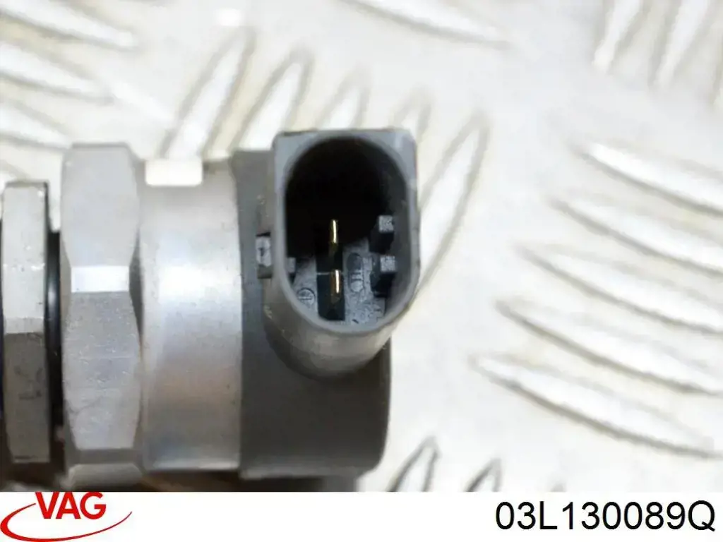 Рампа форсунок системи упорскування палива VAG 03L130089Q ціна, від 5.08 USD