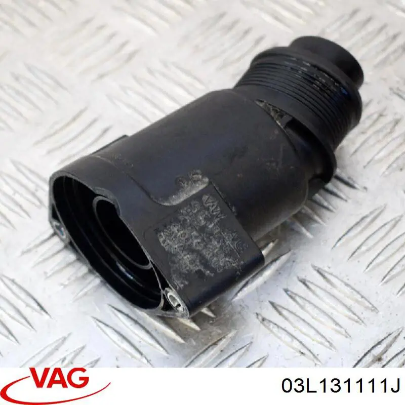 Купити 03L131111J VAG Патрубок турбіни вихлопних газів