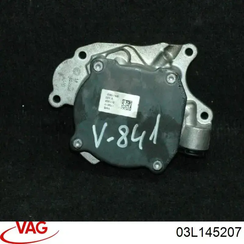 Вакуумний насос 03L145207 VAG
