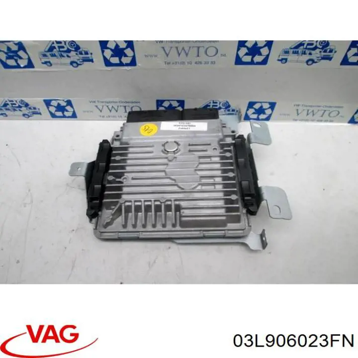 Купити 03L906023FN VAG Модуль управління двигуном