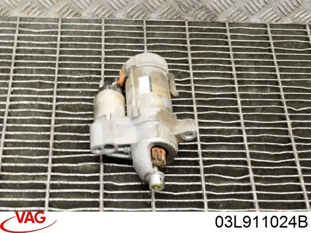 Купити 03L911024B VAG Стартер