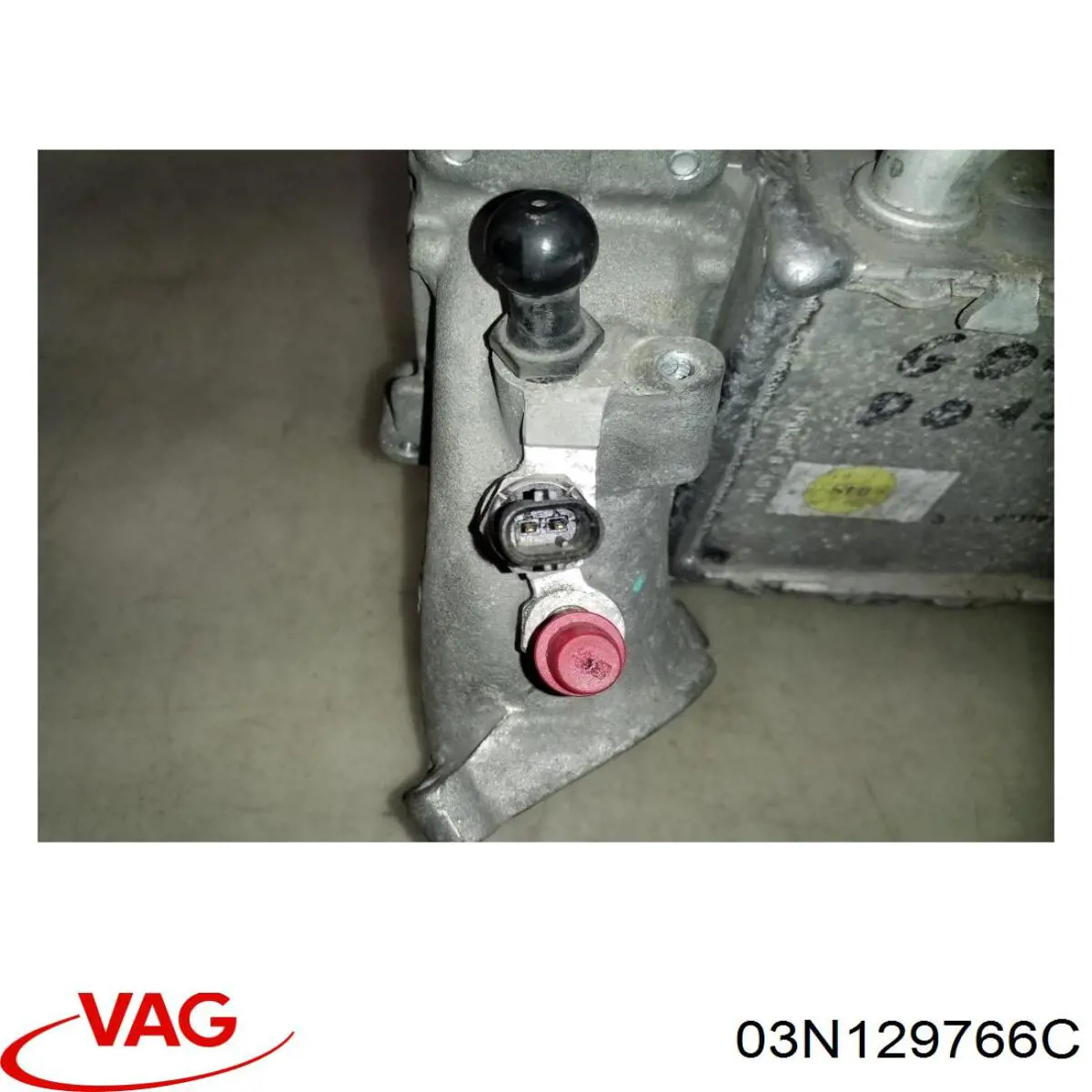 Колектор впускний VALEO 818685 ціна, від 337.37 USD