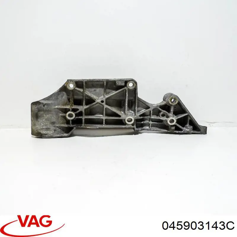 Кронштейн генератора (натяжний) VAG 045903141C ціна, від 8.87 USD