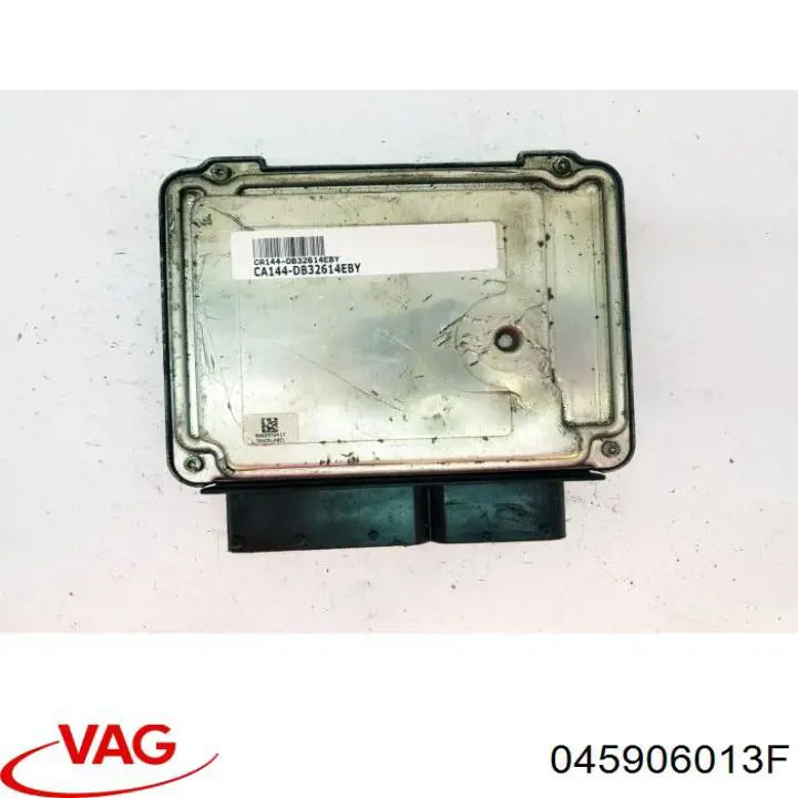 Купити 045906013F VAG Модуль управління двигуном