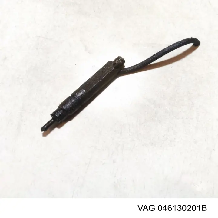 Купити 046130201B VAG Форсунка дизельна в зборі, розпилювач + тримач