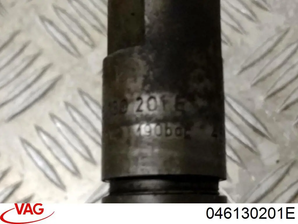 Купити 046130201E Bosch Розпилювач дизельної форсунки