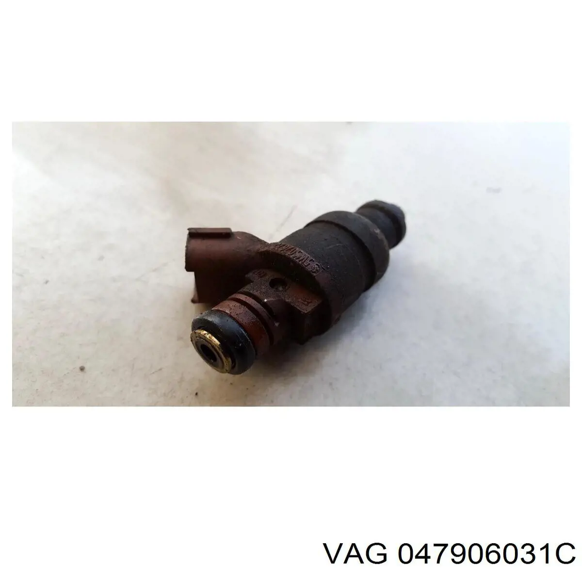01LB0306 Libron Форсунка вприску палива