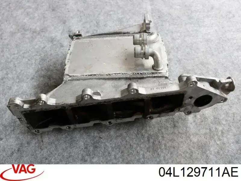 Радіатор інтеркулера VAG 04L129711E
