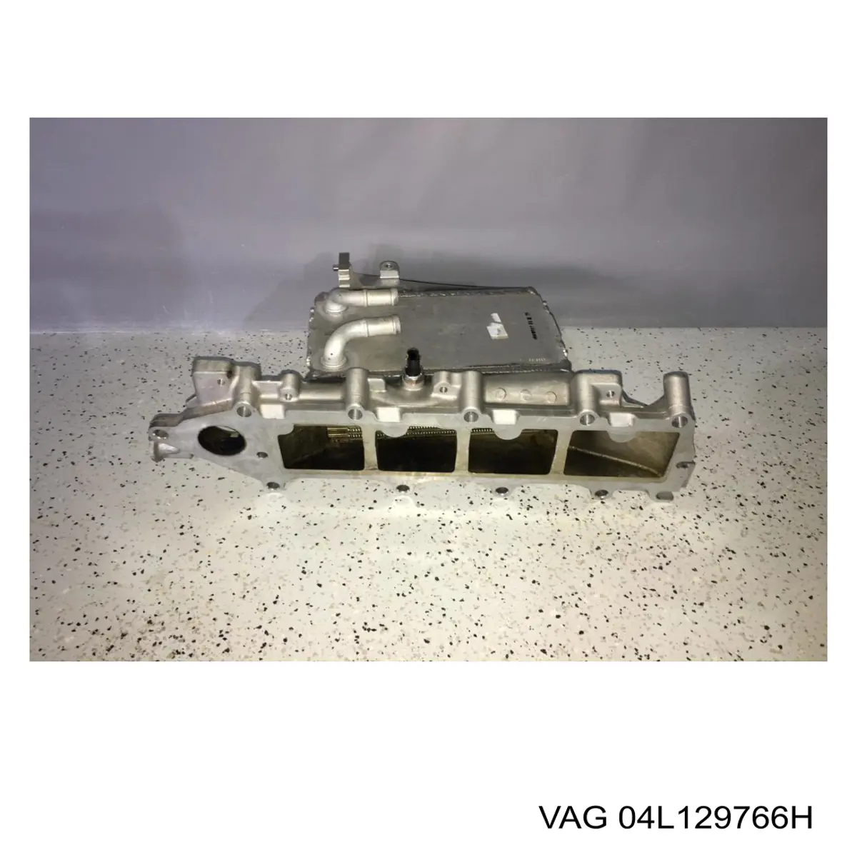 Купити 04L129766H VAG Впускний колектор