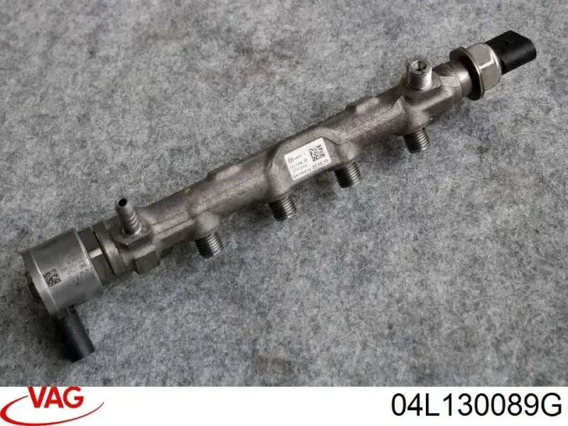 Паливна рампа VAG 04L130089G