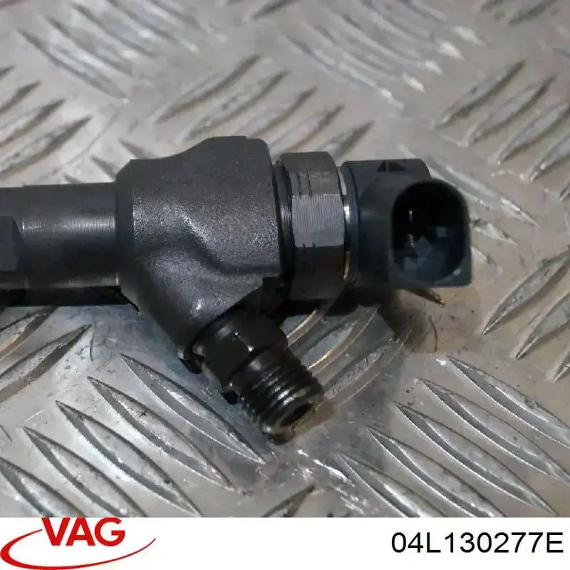 Купити 04L130277E VAG Форсунка дизельна в зборі, розпилювач + тримач