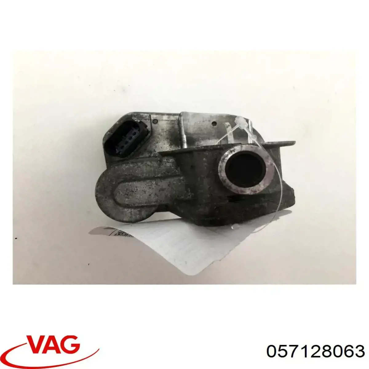 Дросільна заслінка 057128063 VAG