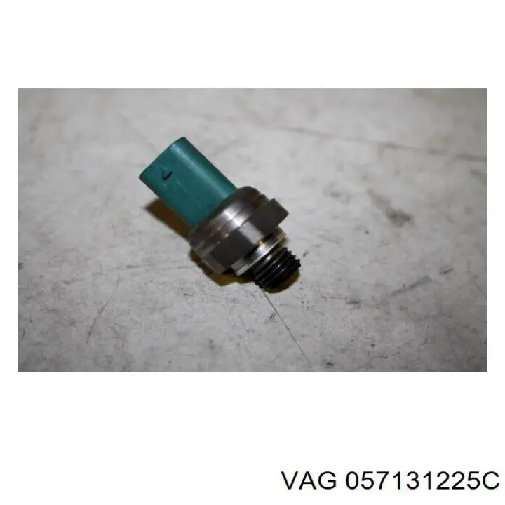 Датчик тиску вихлопних газів VAG 057131225C ціна, від 69.90 USD