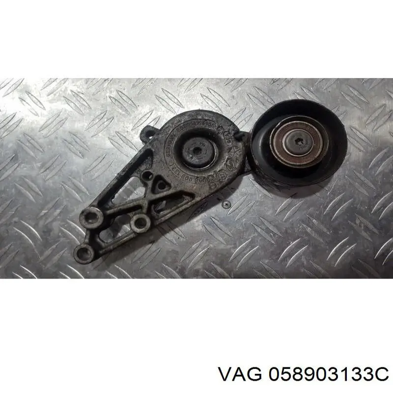 Натягувач приводного ременя VAG 058903133C ціна, від 15.20 USD