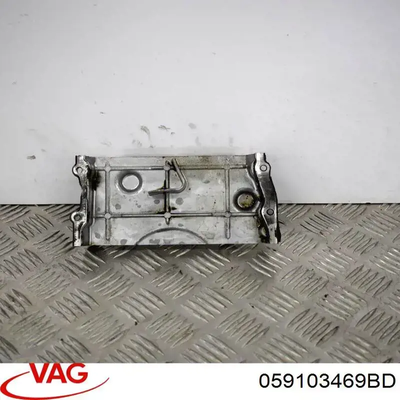 Купити 65973 Ossca Кришка клапанна, ліва