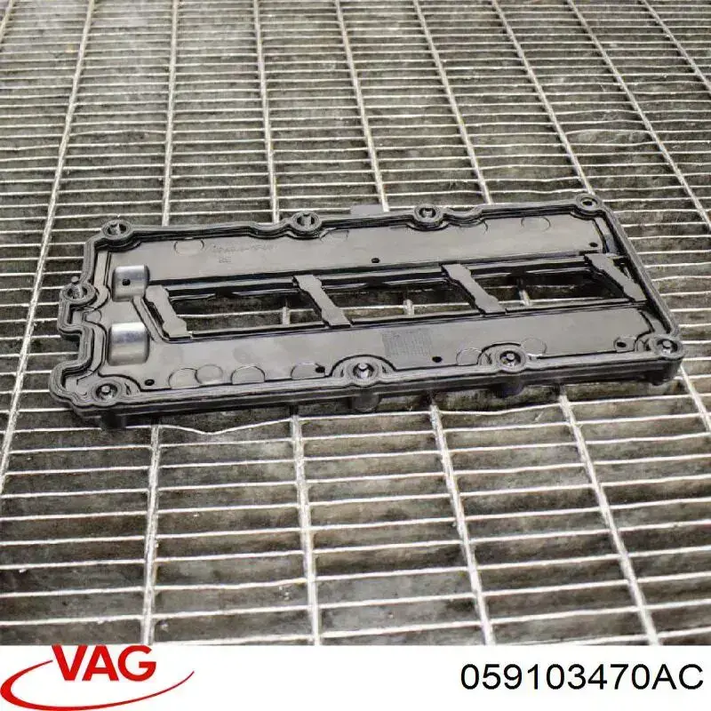 Купити 059103470P VAG Кришка клапанна, права