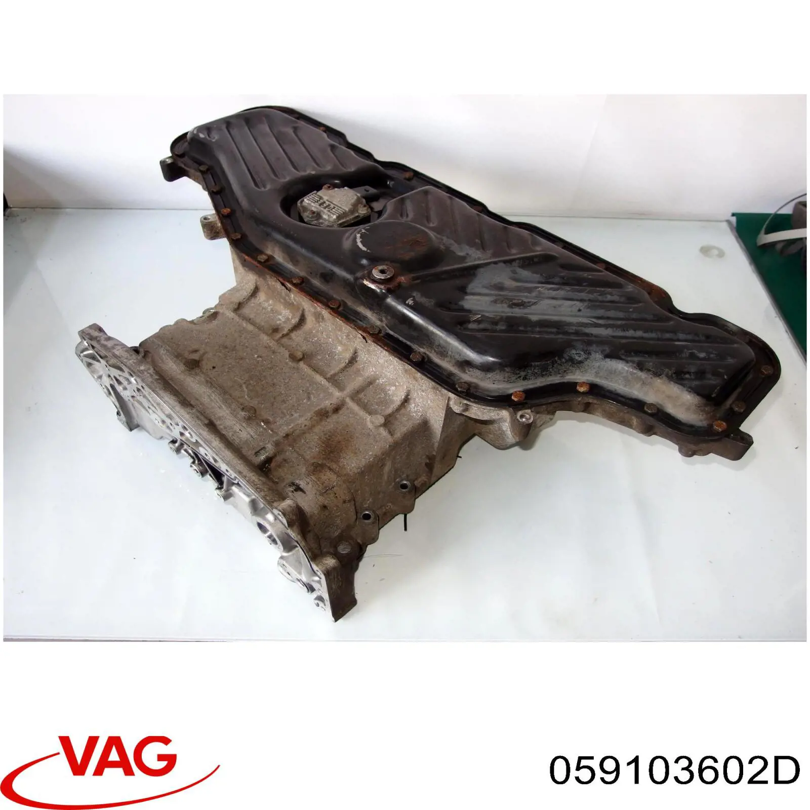 059103602D VAG Картер масляний