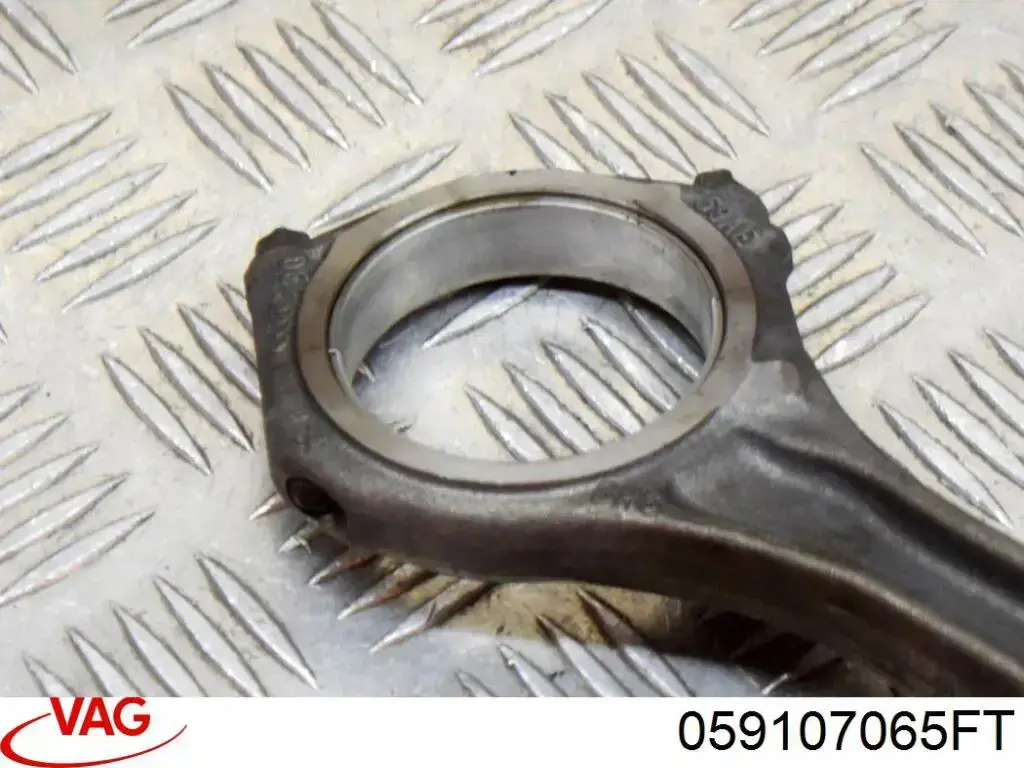 Поршень в комплекті на 1 циліндр, STD VAG 059107065FT ціна, від 88.11 USD