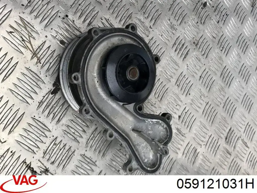 Купити 059121031H VAG Шків помпи