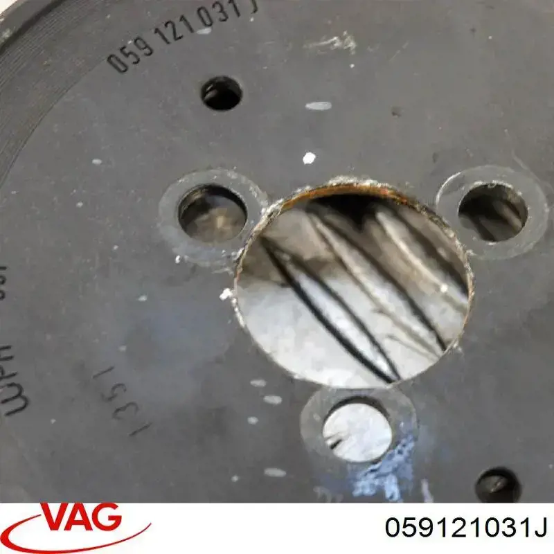 Шків водяного насоса на Audi A8 D3 4E2, 4E8