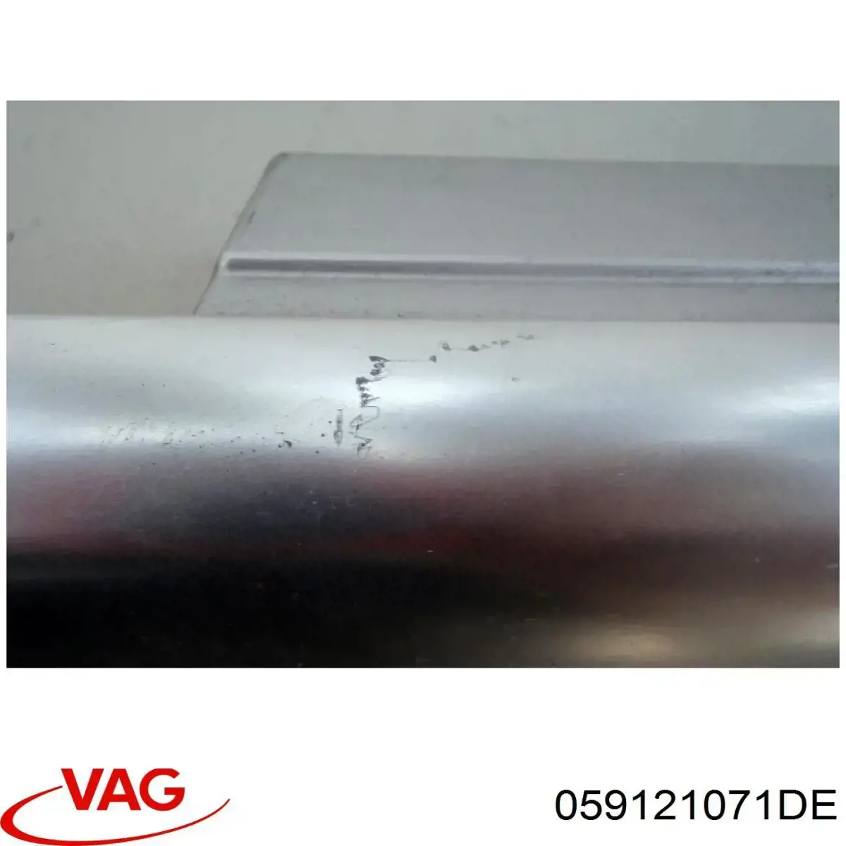 Фланець системи охолодження (трійник) VAG 059121071DE ціна, від 12.65 USD