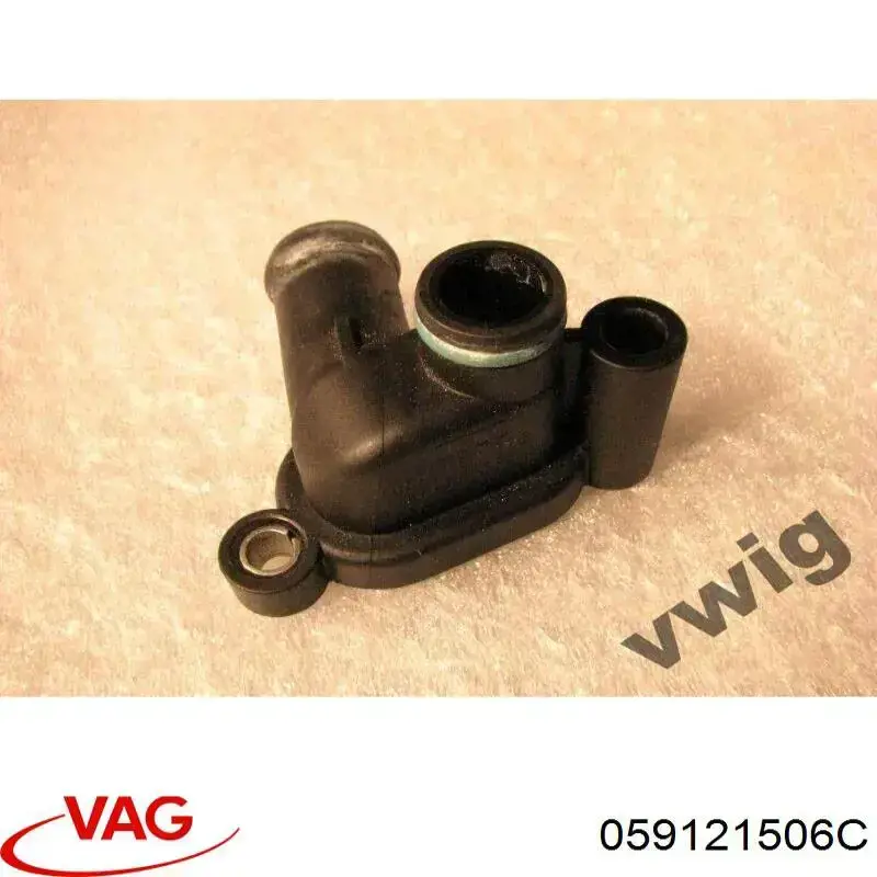 Фланець системи охолодження (трійник) VAG 059121506G ціна, від 8.88 USD