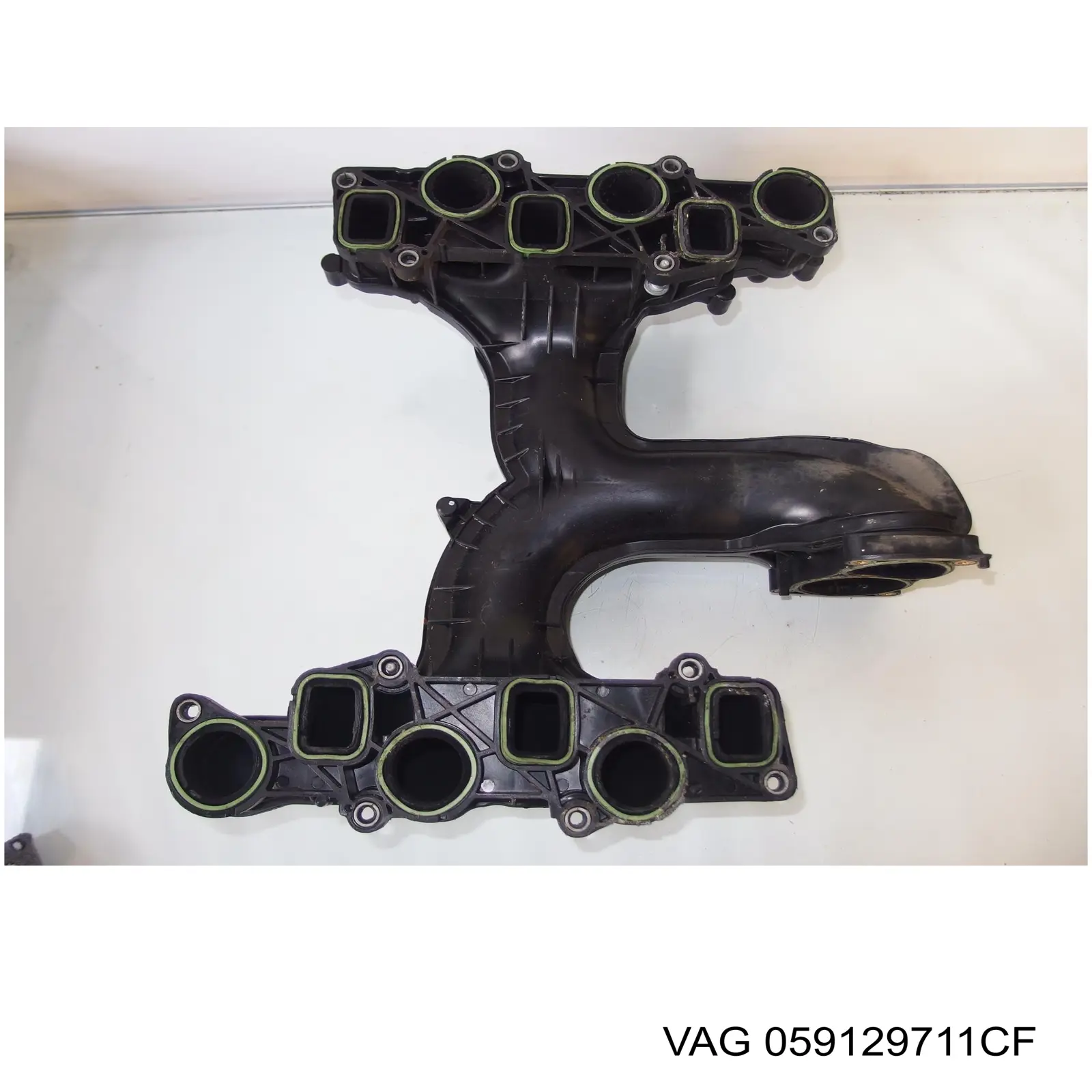 Колектор впускний VAG 059129711CF ціна, від 42.18 USD