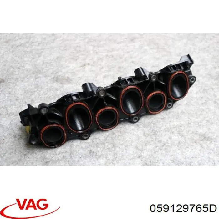 Колектор впускний нижній 059129765D VAG