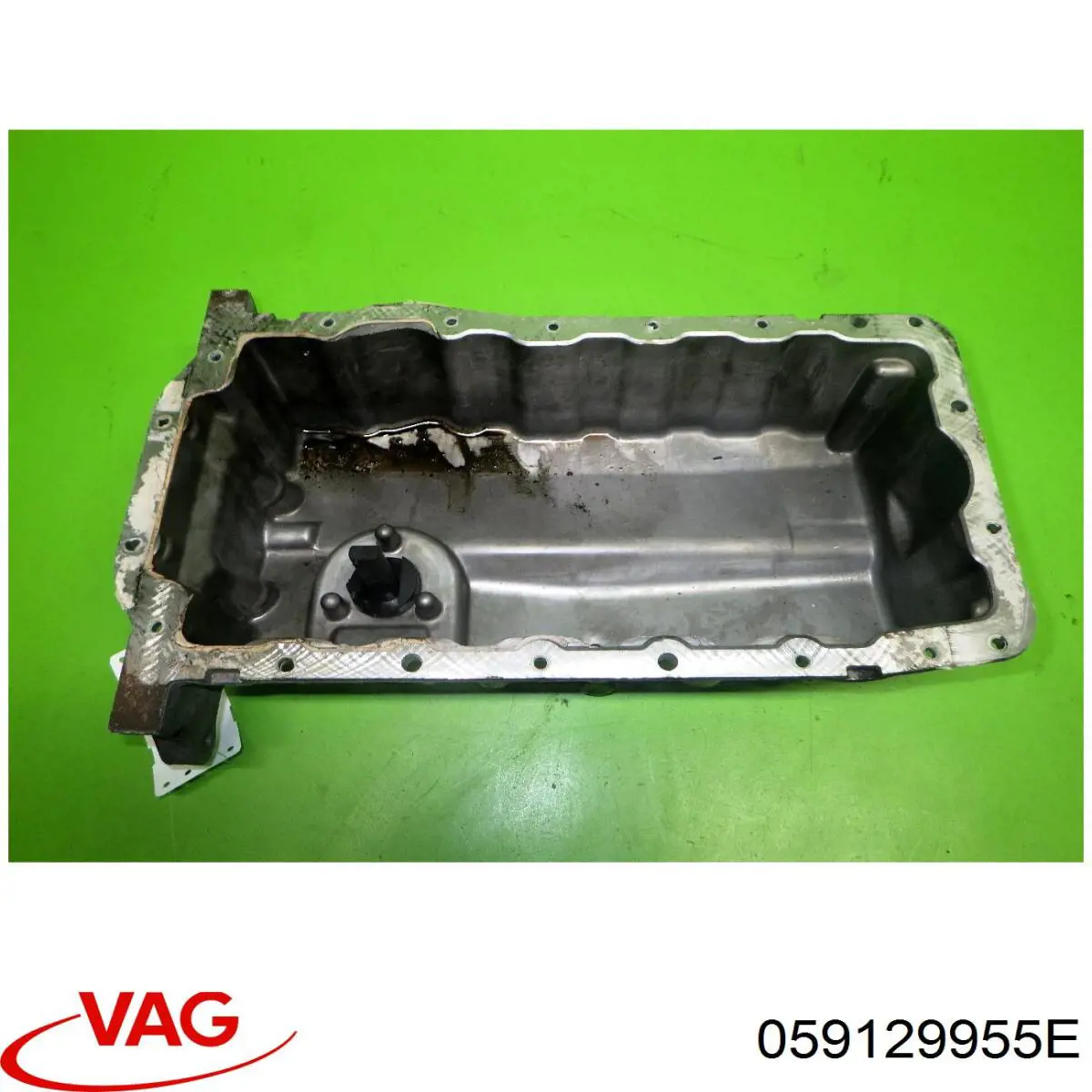 Резонатор повітряного фільтра 059129955H VAG