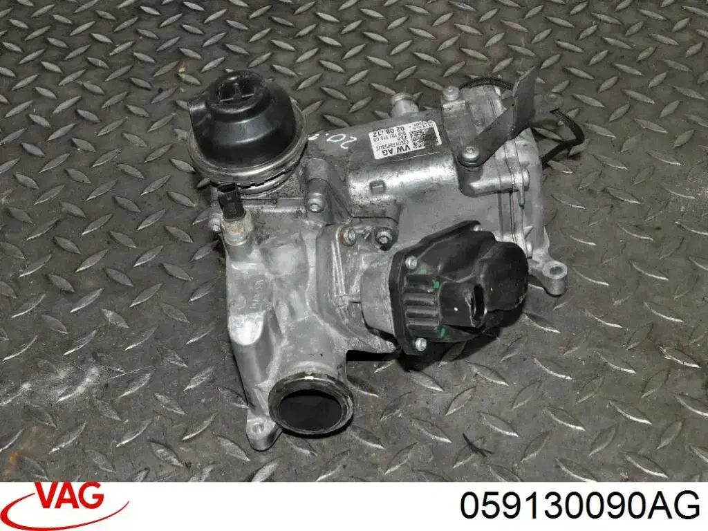 Розподільник палива (рампа) правий VAG 059130090AG ціна, від 12.65 USD