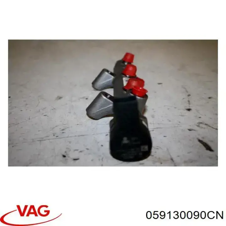Розподільник палива (рампа) правий 059130090CN VAG