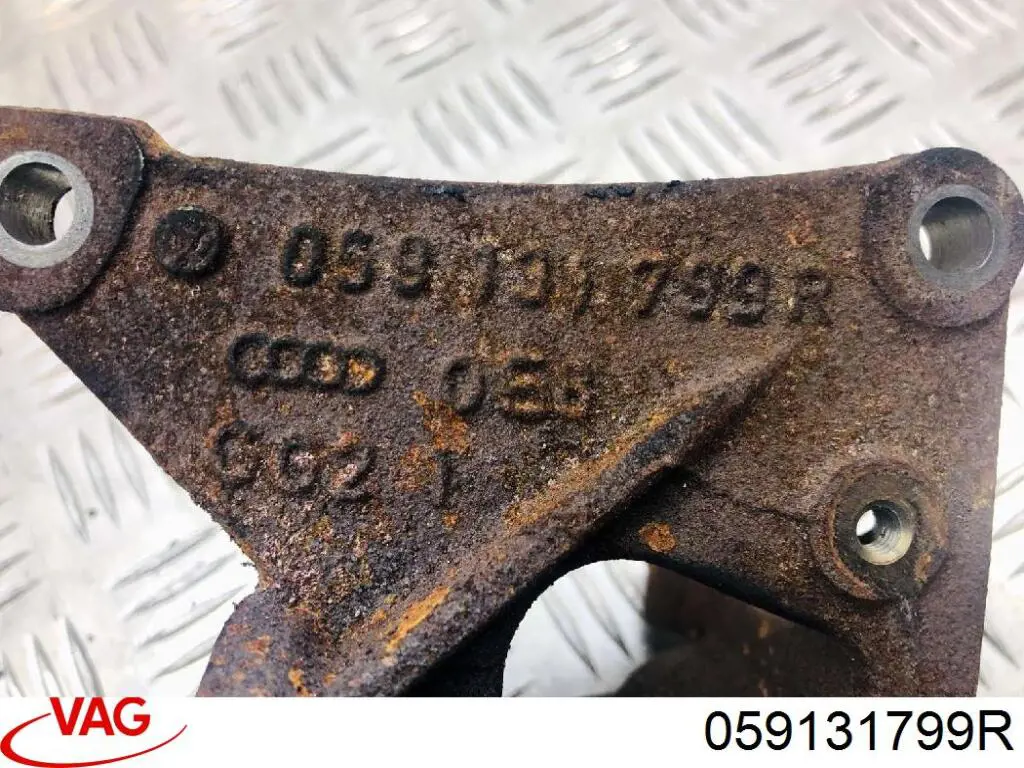 Купити 059131799R VAG Випускний колектор