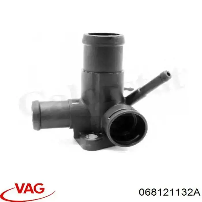 Фланець системи охолодження (трійник) VAG 068121132A ціна, від 2.15 USD