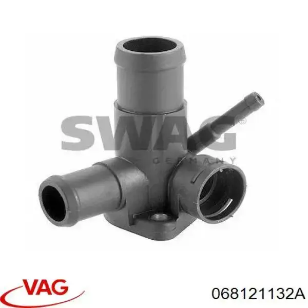 Купити 068121132A VAG Фланець системи охолодження (трійник)