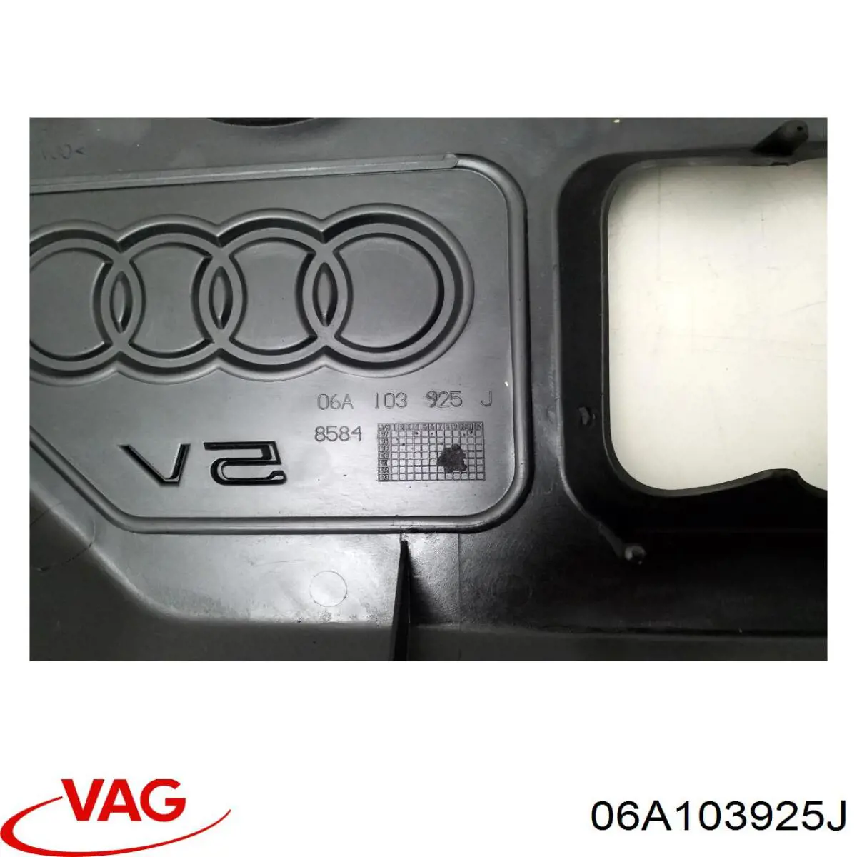 Купити 06A103925J VAG Кришка двигуна декоративна