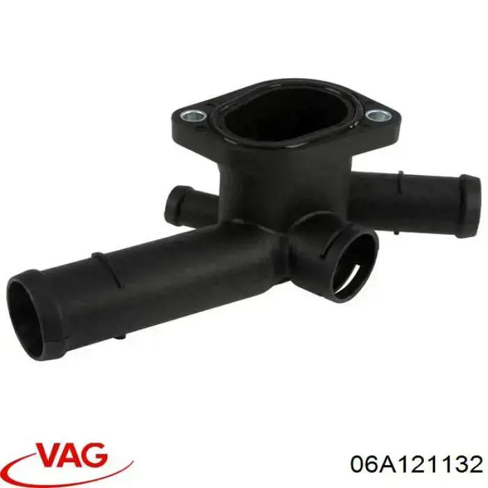 Фланець системи охолодження (трійник) VAG 06A121132