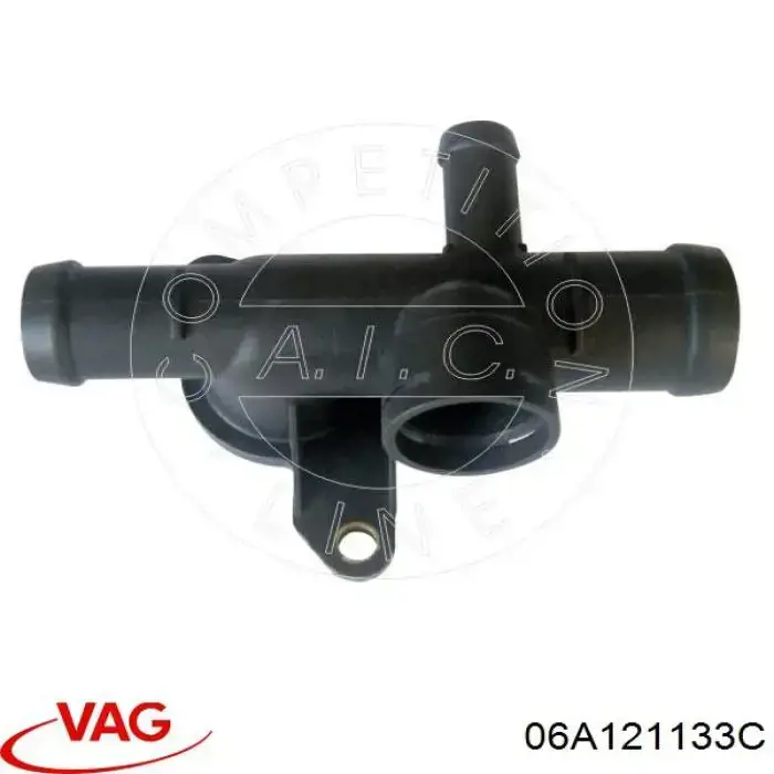 Купити 06A121133C VAG Фланець системи охолодження (трійник)